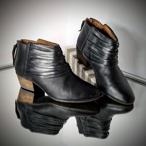 Clarks Black Leather Boho Ankle Boots